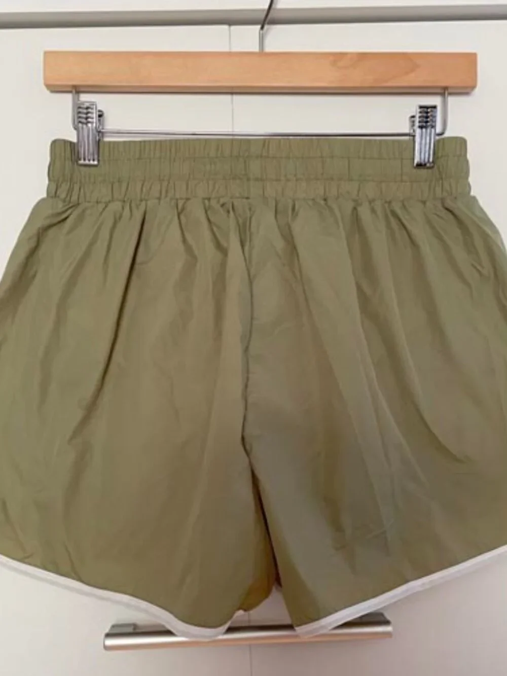 Women’s Olive 2-Piece Windbreaker Set | Hooded Zip Jacket & Dolphin Shorts